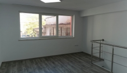 Spatiu comercial zona piata centrala, parter+etaj, suprafata utila 60mp