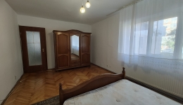 APARTAMENT 3 CAMERE DE VÂNZARE – DEVA, CARTIER DOROBANȚI